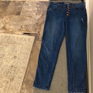 Women’s Skinny Jeans (size 30)